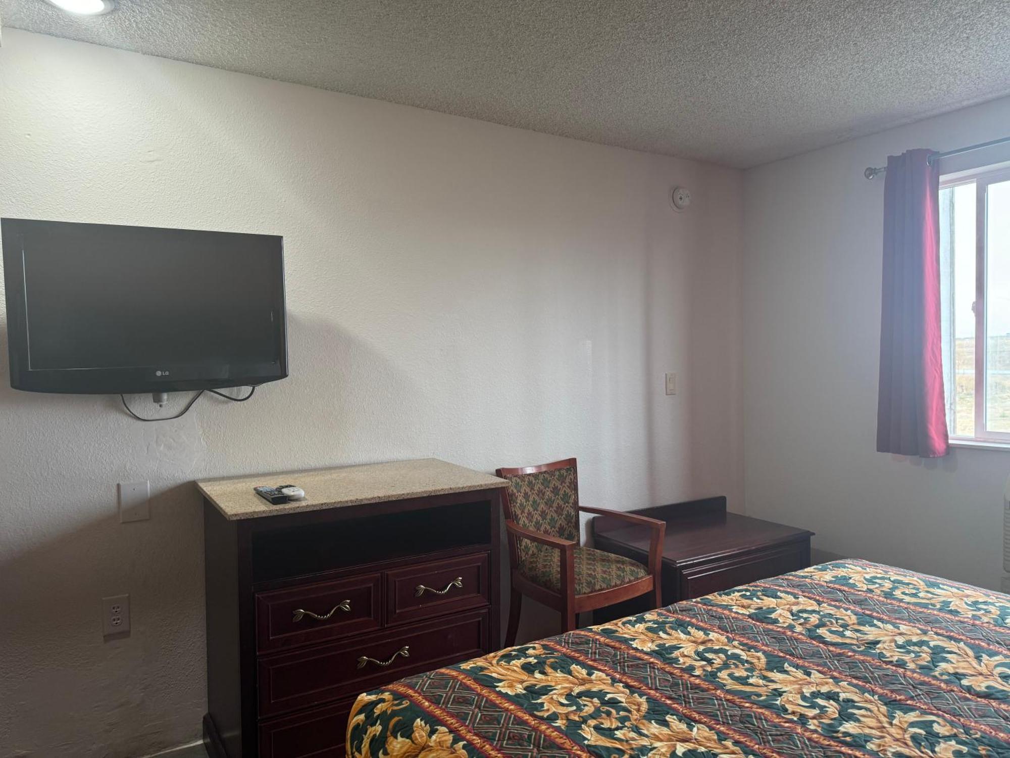 & Hotel Nampa