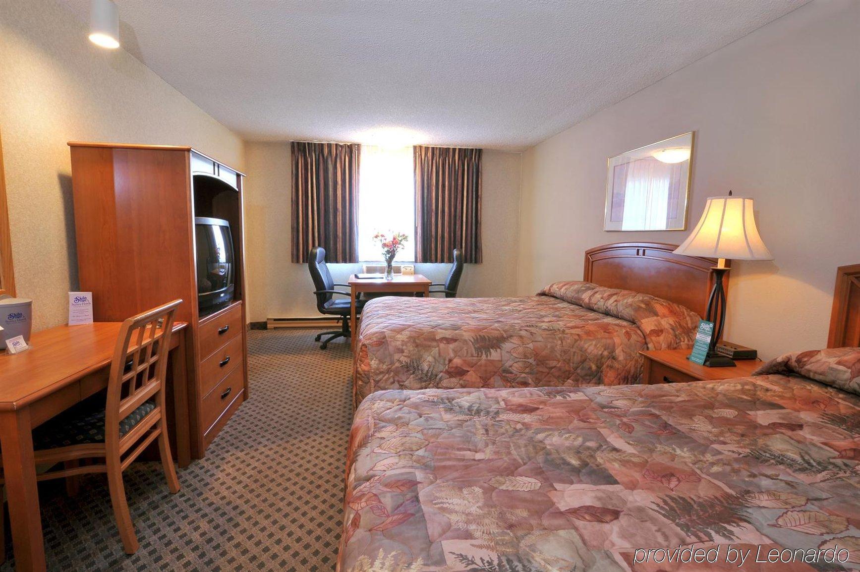 Hotel & Nampa