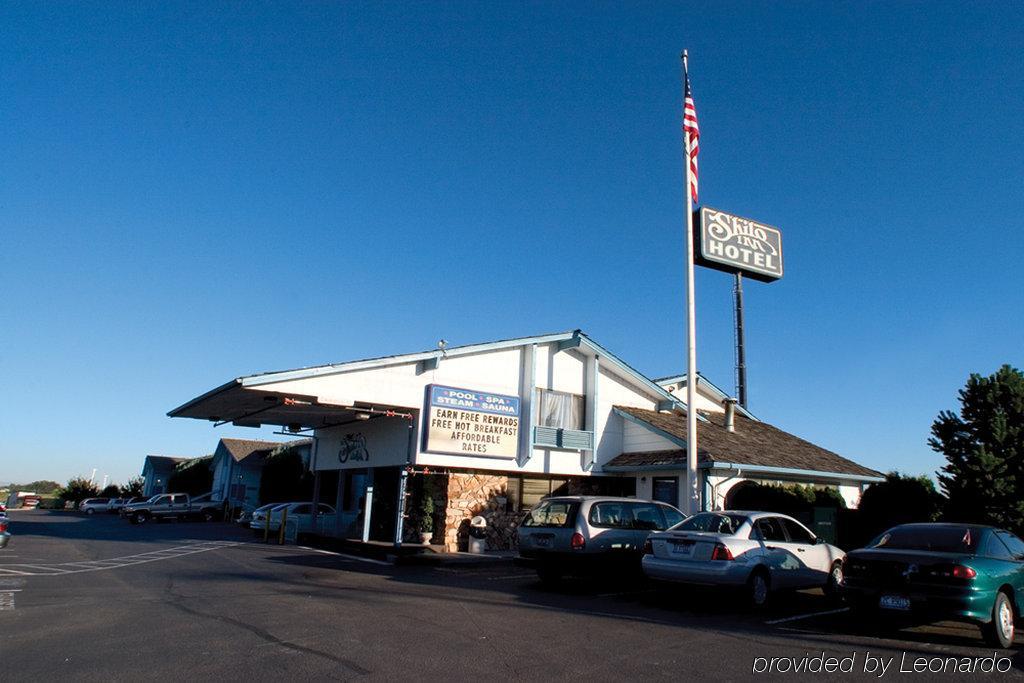 Hotel & 3*