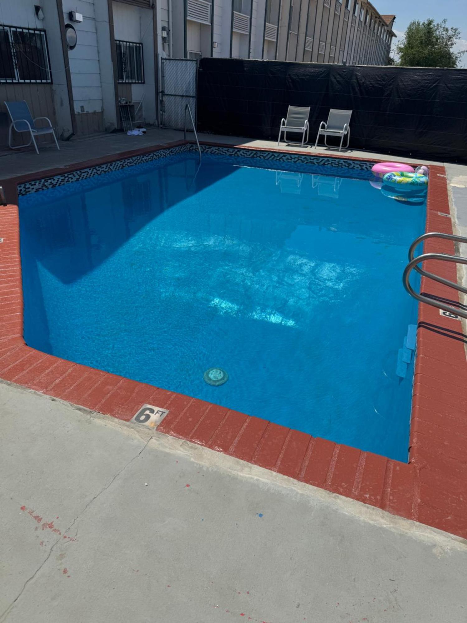 & 3* Nampa